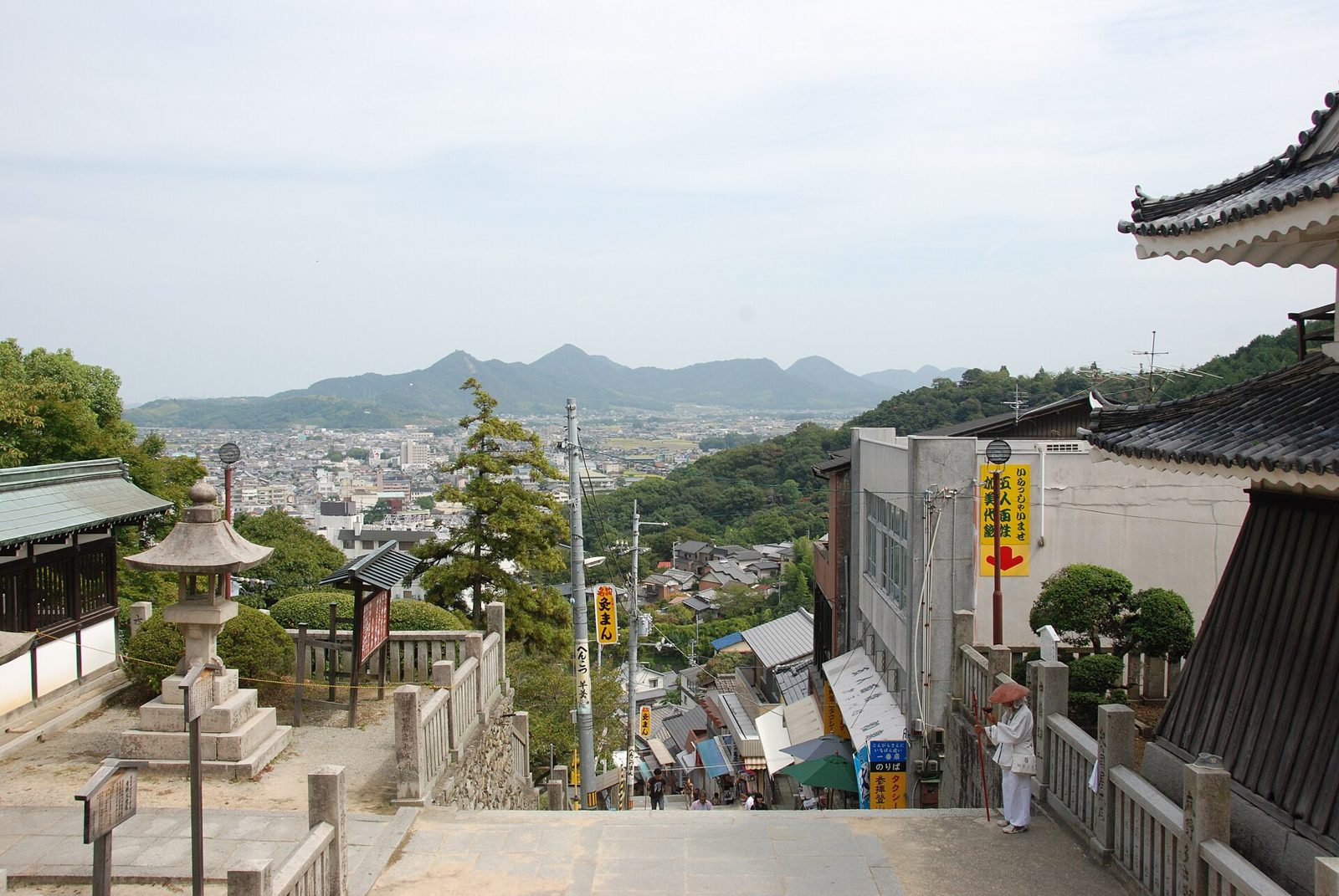 O-henro pilgrims at Kotohira-gū