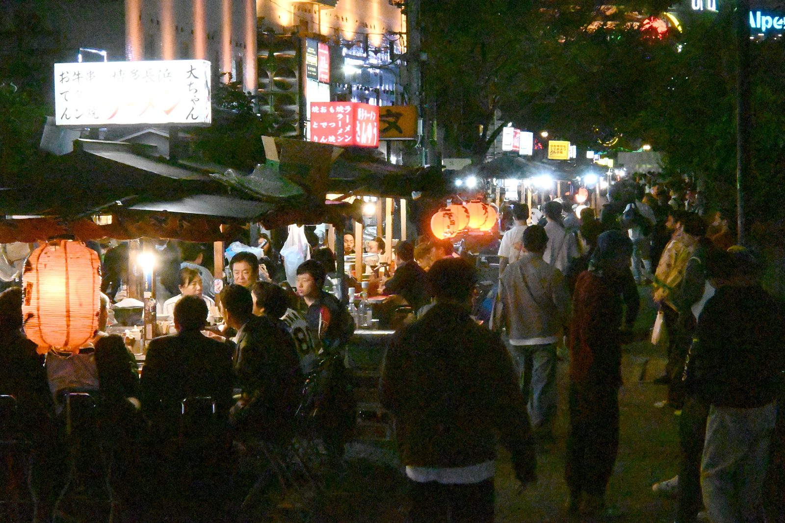 Yatai food stalls in Nakasu